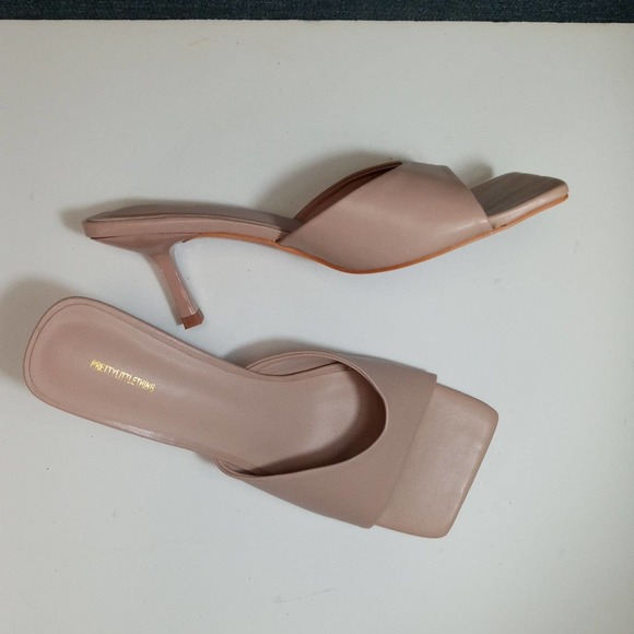 Sz 9 Square Toe Low Square Heel Mules NWOB - Picture 1 of 10